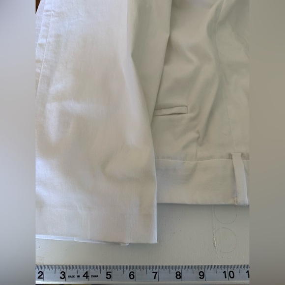 New with tags Michael Kors white cropped pants - Picture 7 of 11